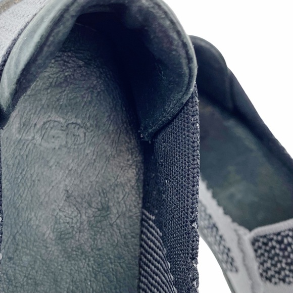 UGG Sammy Slip On Shoe Women’s Size 7.5 Black Grey Knit Upper - Picture 9 of 14